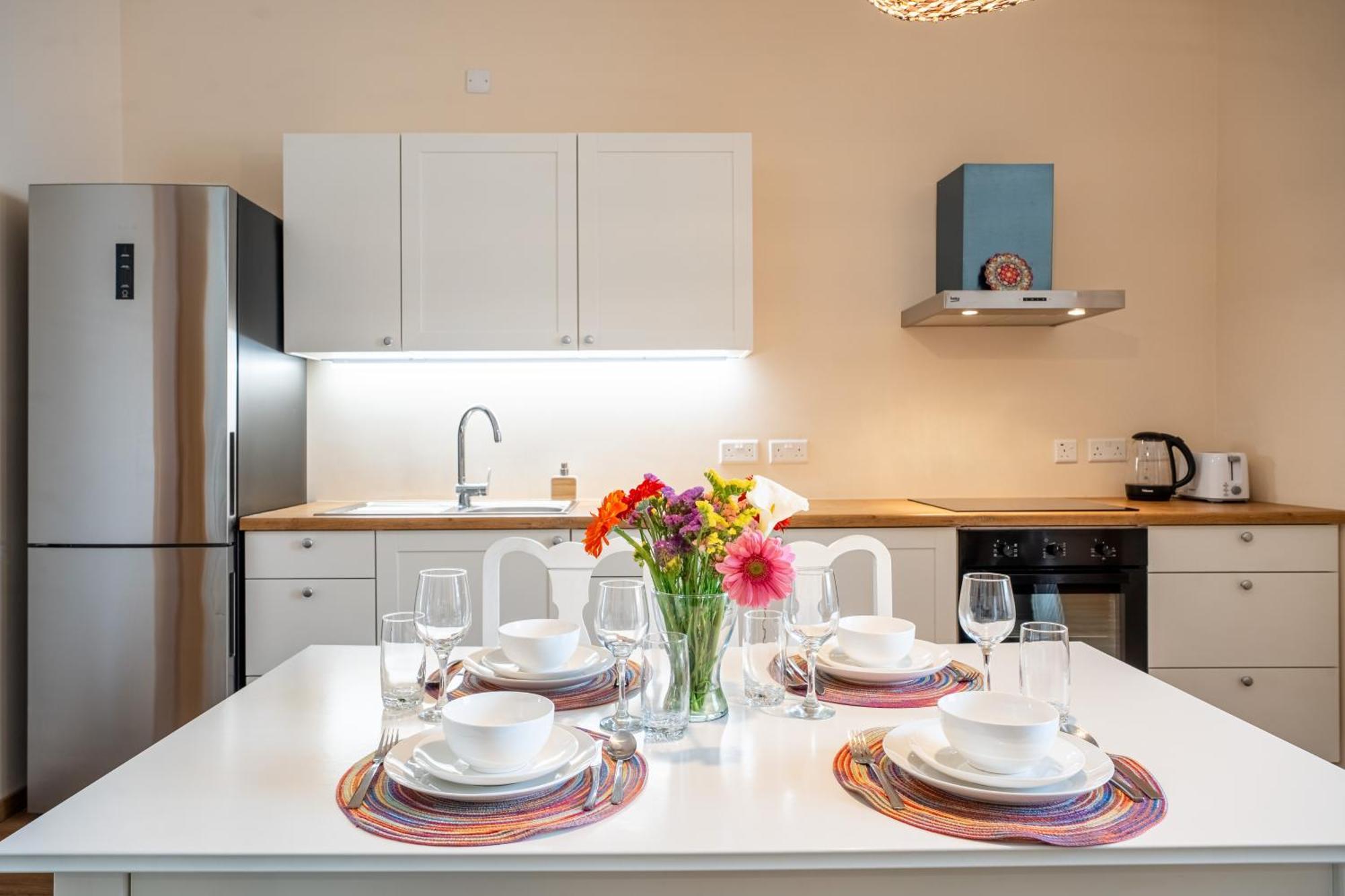 Sunny Lodging Sliema Bagian luar foto