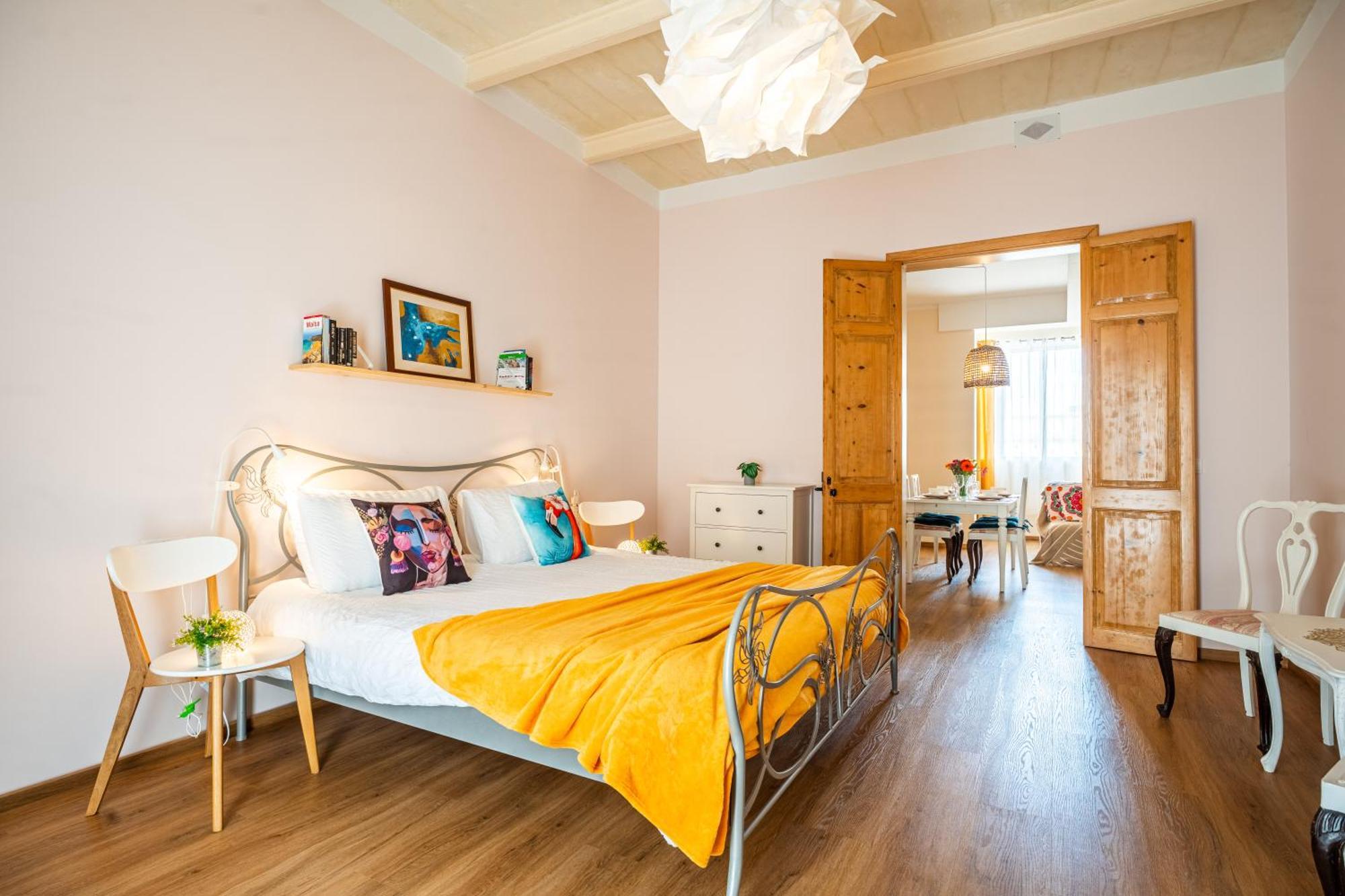 Sunny Lodging Sliema Bagian luar foto