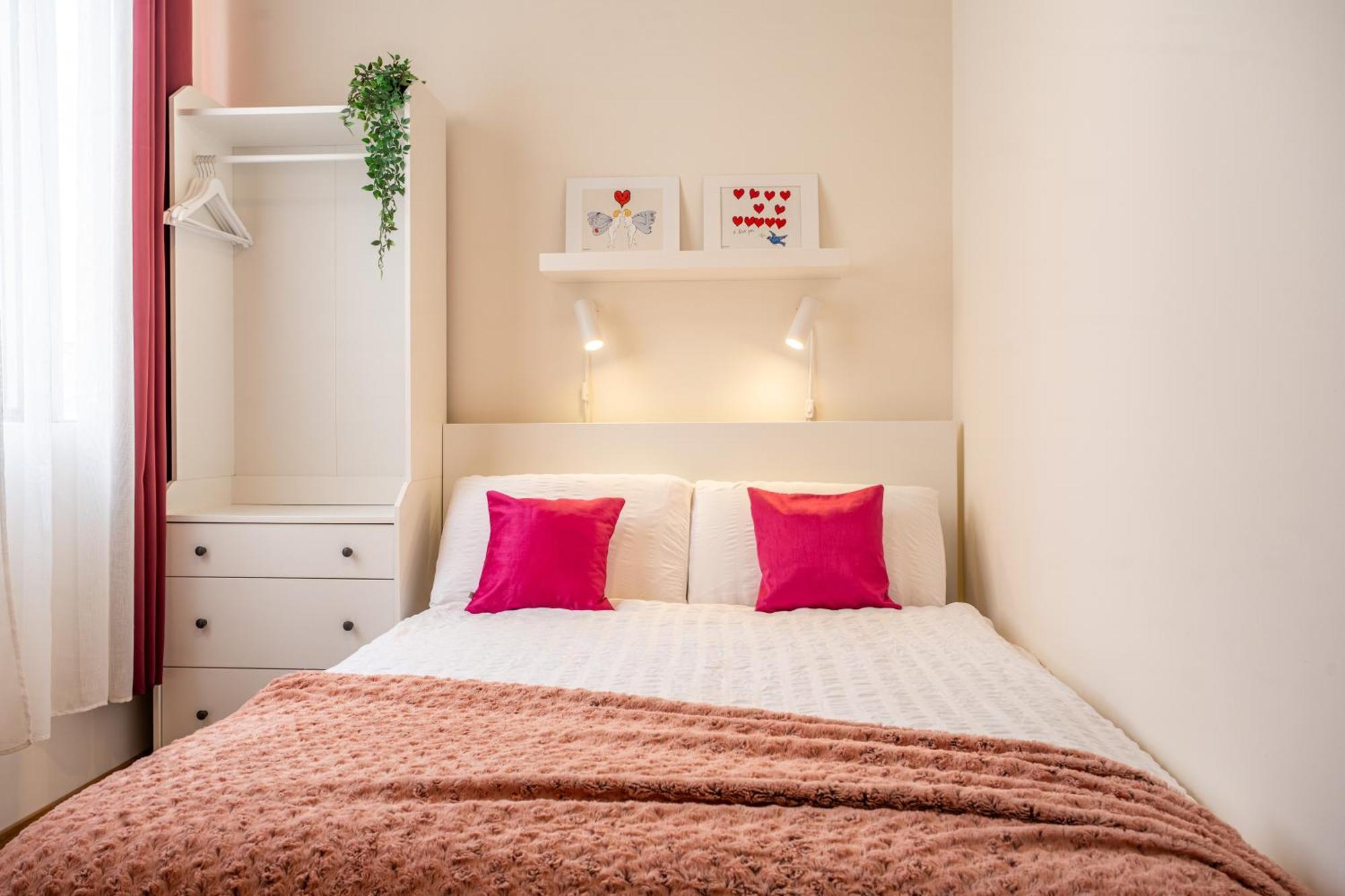 Sunny Lodging Sliema Bagian luar foto